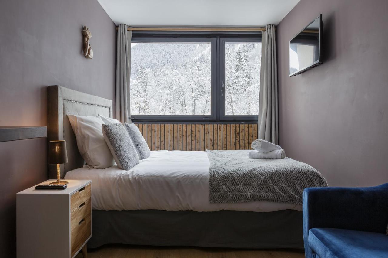 Beautiful Mountain View Studio By The Lake Chamonix Exteriör bild