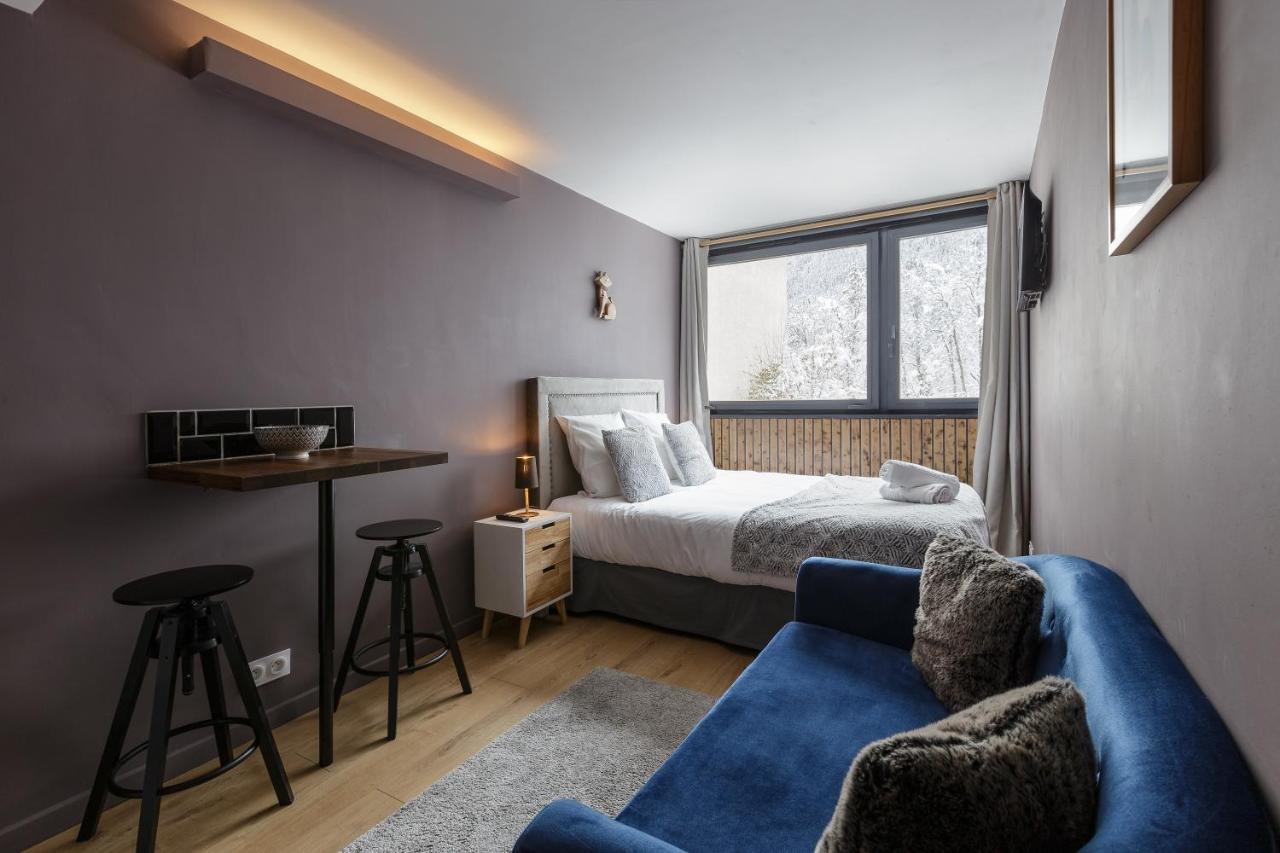 Beautiful Mountain View Studio By The Lake Chamonix Exteriör bild